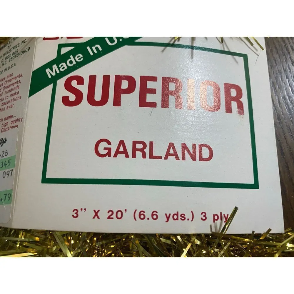 𝅺VINTAGE Rauch Industries Inc superior gold colored Christmas tinsel garland